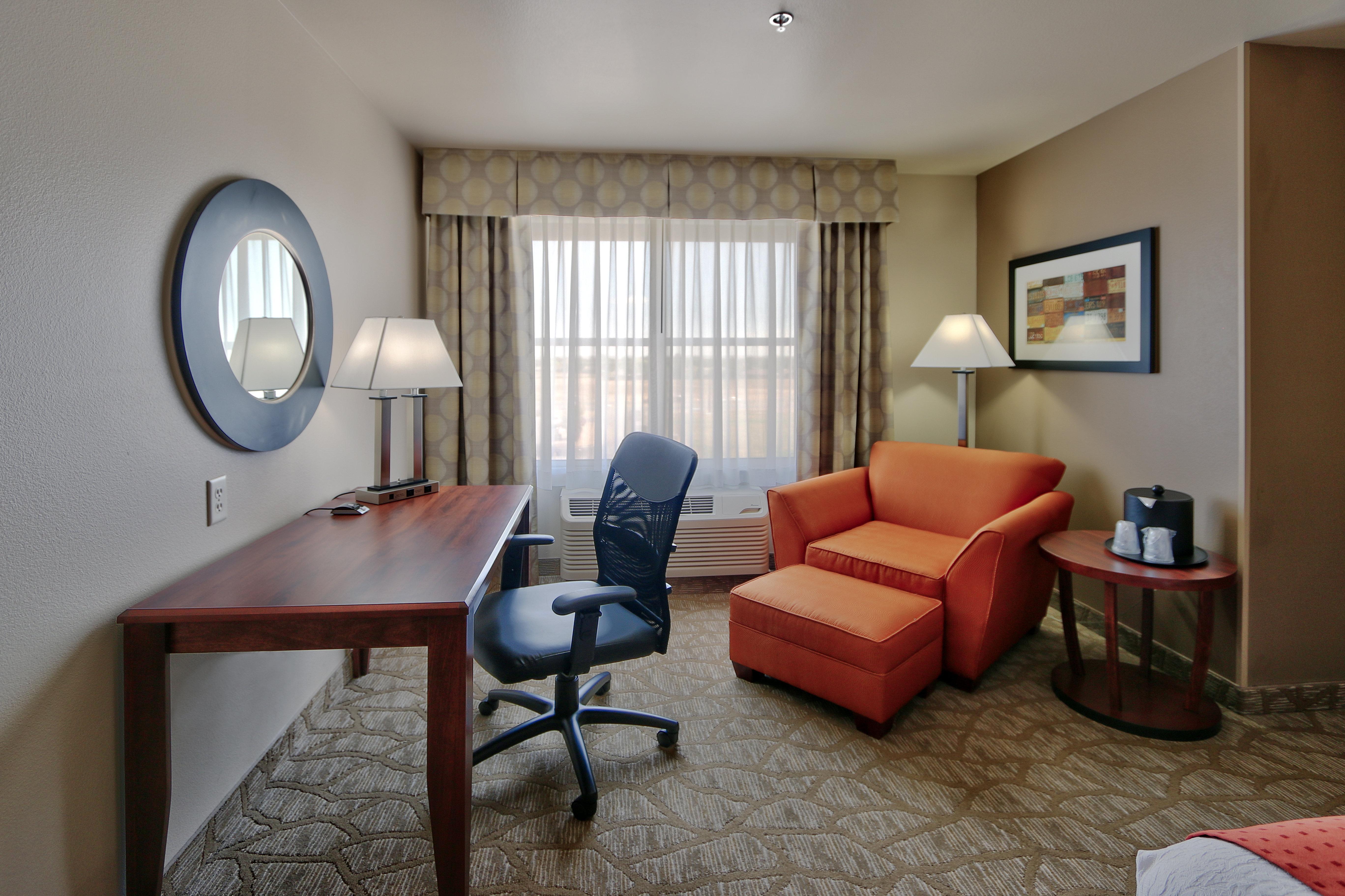 Holiday Inn Roswell By Ihg Exterior photo
